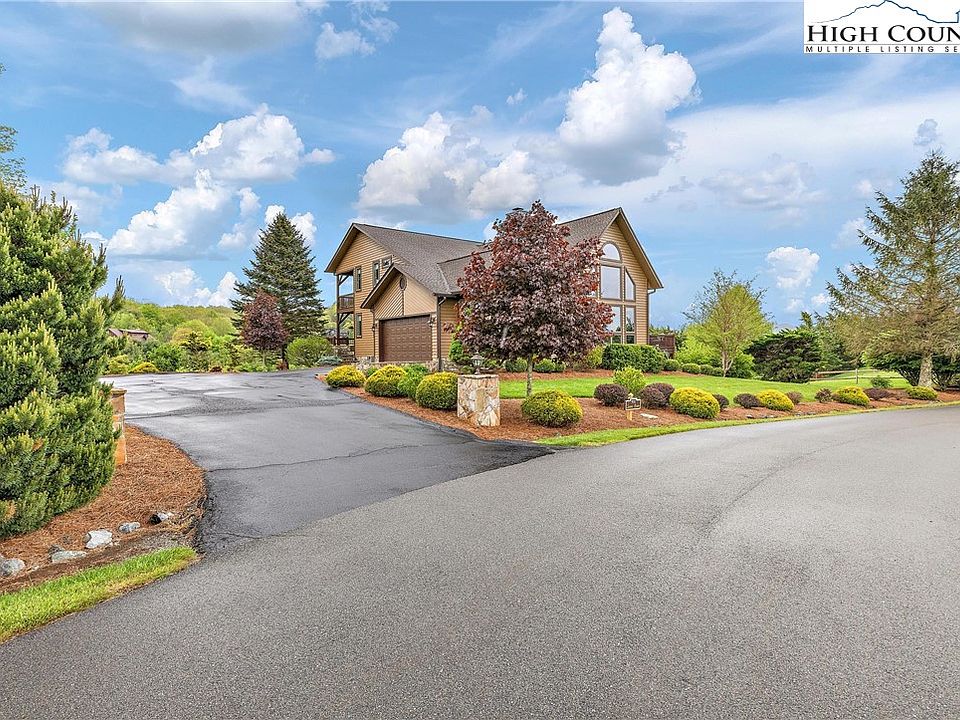 1st image of 931 Scenic Drive
