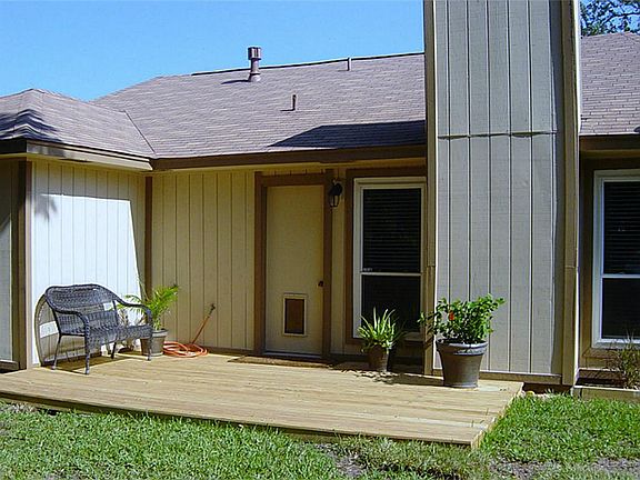 4th image of 10931 Canarywood Dr