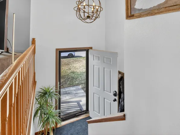 815 Florence St, Fort Atkinson, WI 53538