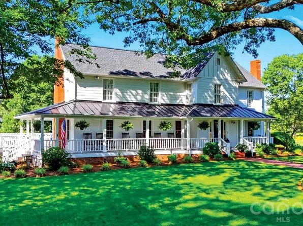 3453 Plateau Rd, Newton, NC 28658
