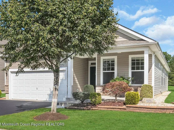 3 Denerail Road, Manalapan, NJ 07726