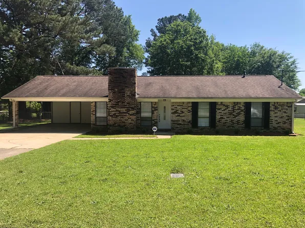 8 Booth Est, Northport, AL 35473