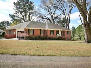 4 Iron Mountain Rd, Dyer, TN 38330