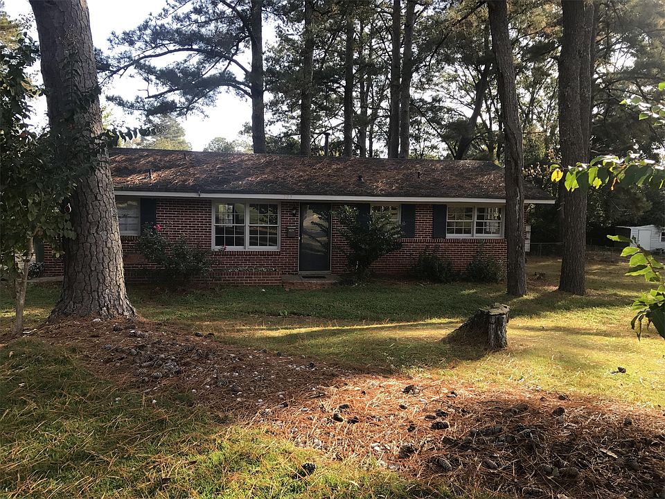 1st image of 703 Marquette Dr