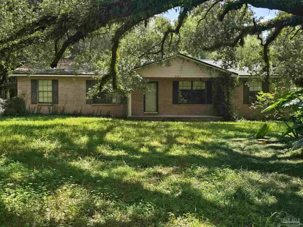 2841 Mandeville Ln, Pensacola, FL 32526