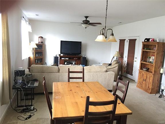 5th image of 2690 Cedarbrook Way