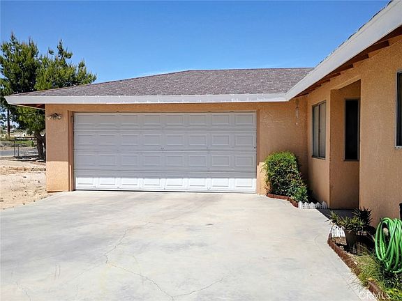 3rd image of 6225 Mariposa Ave