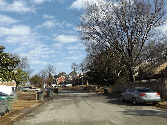 5th image of 4252 Hickory Grove Dr