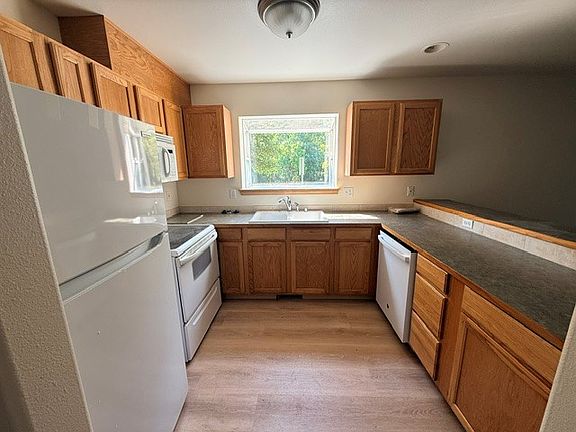 2nd image of 5003 176th St SW #5388383d8