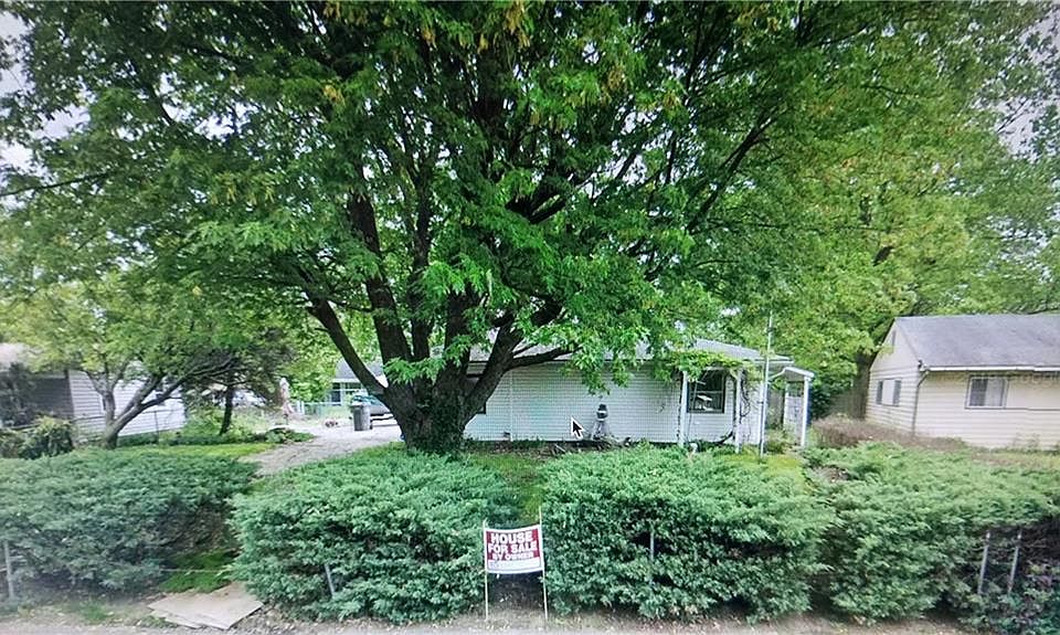 2nd image of 3927 Patricia St