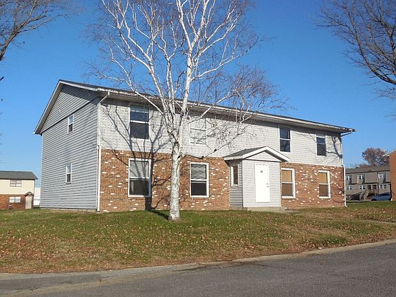 2nd image of 46 Bellevue Dr #3