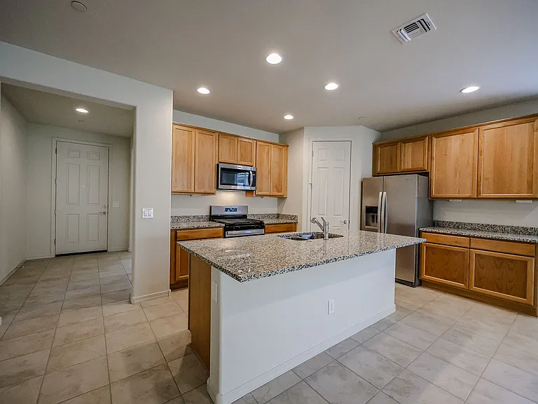 13502 W Calle De Baca — Photo 16