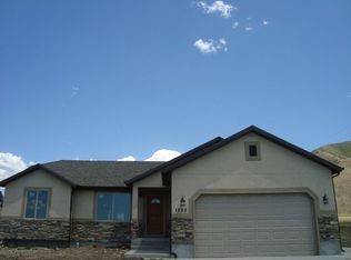 928 W Sundown Ln, Tooele, UT 84074