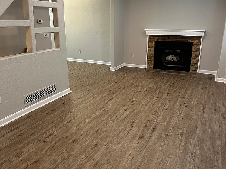 17594 E Temple Dr — Photo 2