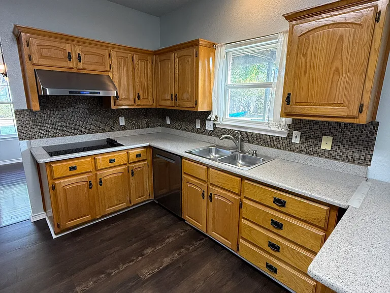 222 Glen Ridge Dr — Photo 8