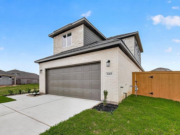 3rd image of 5065 Marcasca Drive