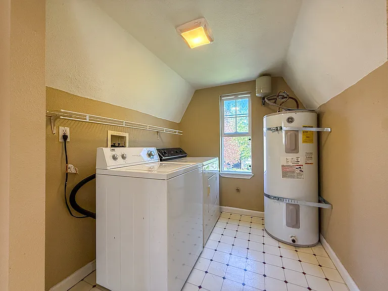 1003 SW 150th St #3 — Photo 10