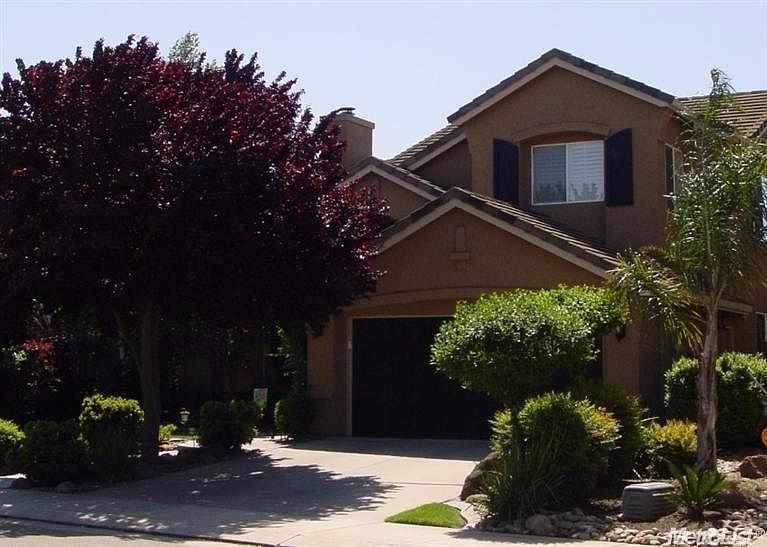 1st image of 2568 Ponderosa Dr