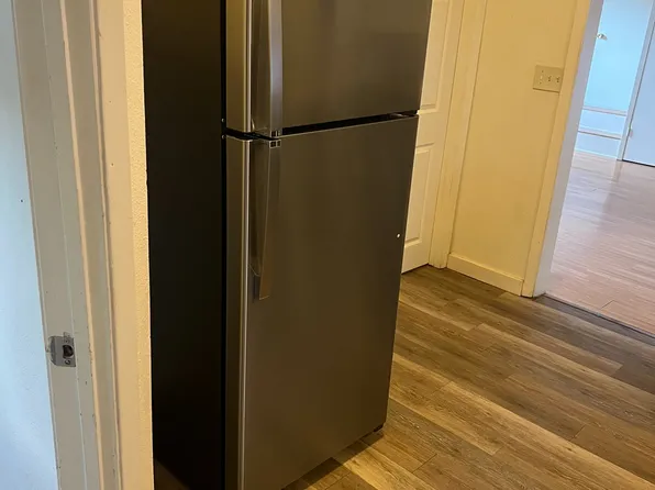 495 1/2 E 15th St #2, Chico, CA 95928