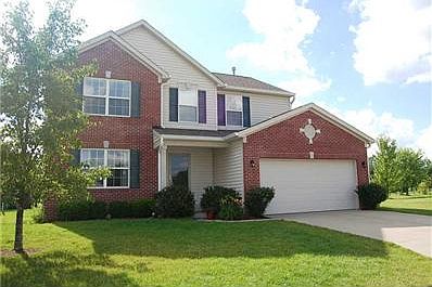 2nd image of 3908 Woods Bay Ln
