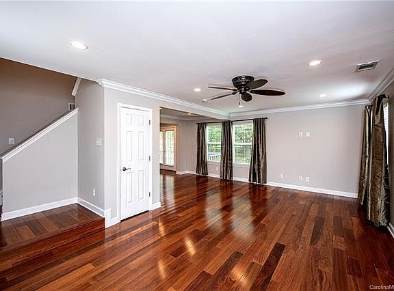 3rd image of 13616 Krislyn Woods Pl