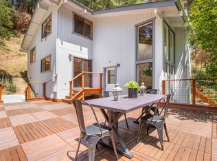 6 Blackberry Ln, Boulder Creek, CA 95006