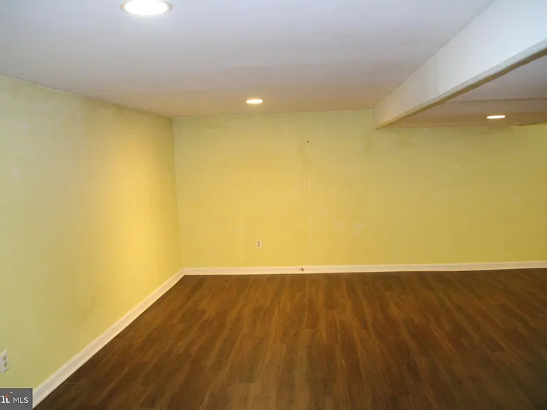 12010 Ashley Dr SE — Photo 12