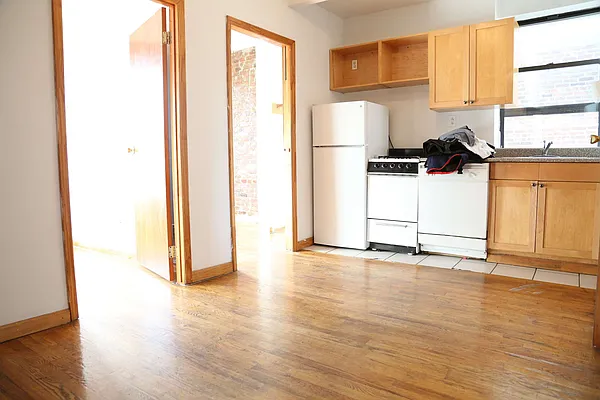 Rented by Crosstown Apartments NYC | media 36