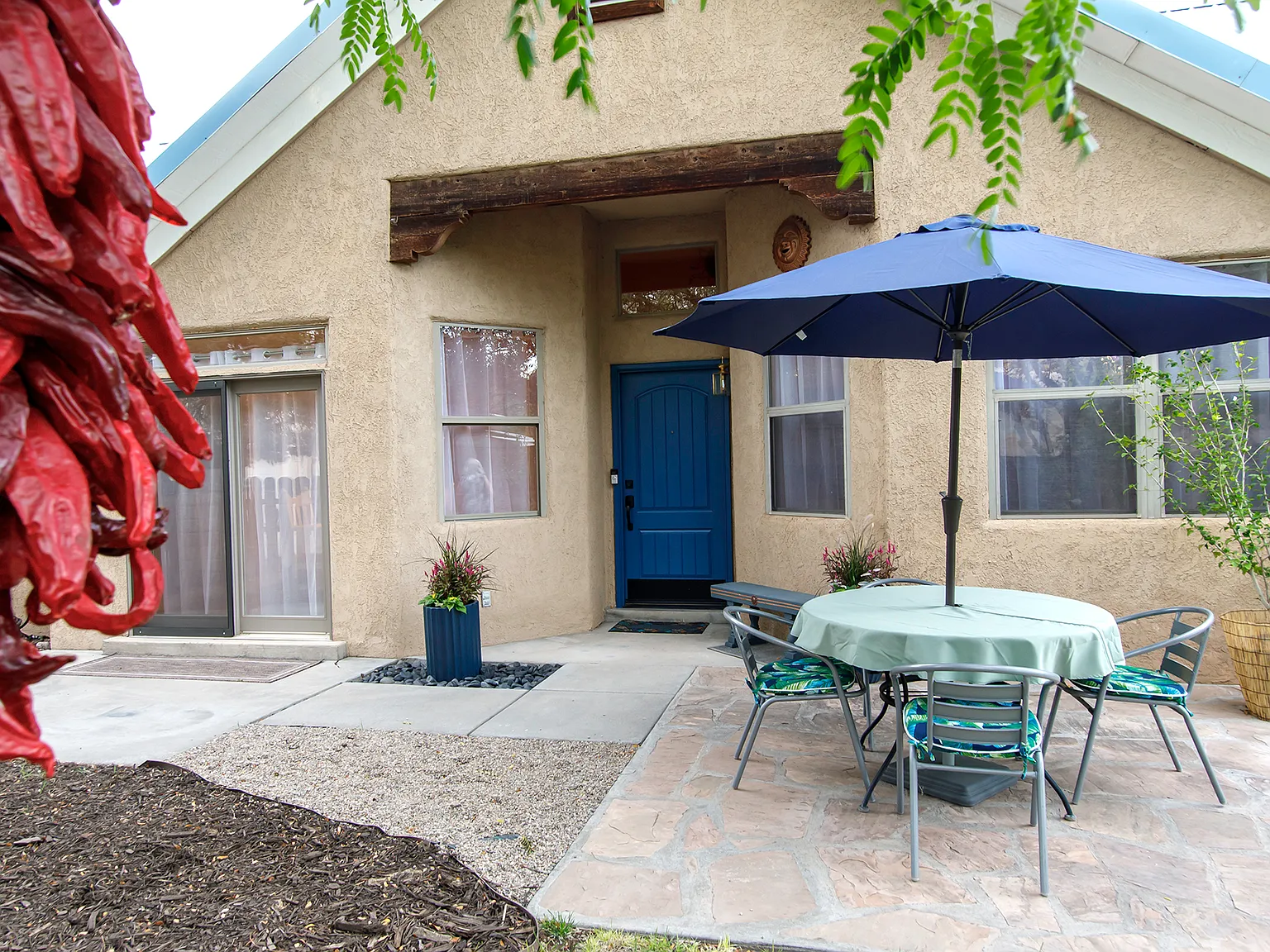 3 bed, 1620 sqft, $3,100 — Photo 4