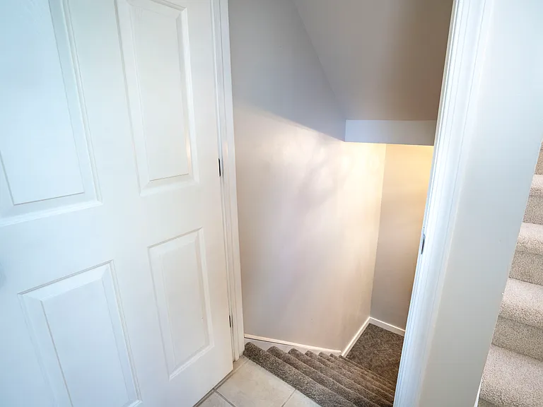 2184 Autumnwood Dr — Photo 37