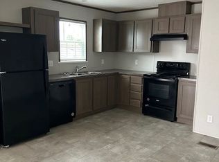 121 Benwell Pl, Yoder, IN 46798
