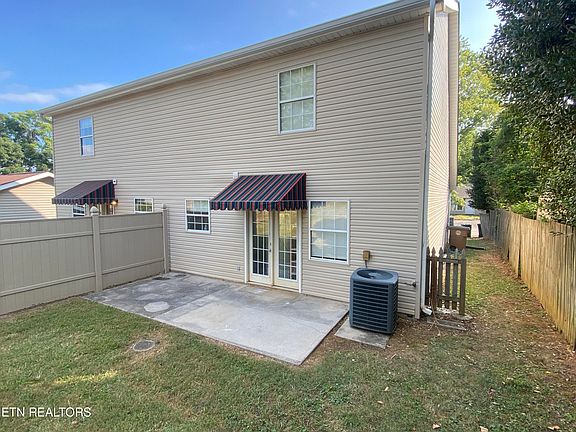 4th image of 2055 Countryhill Ln