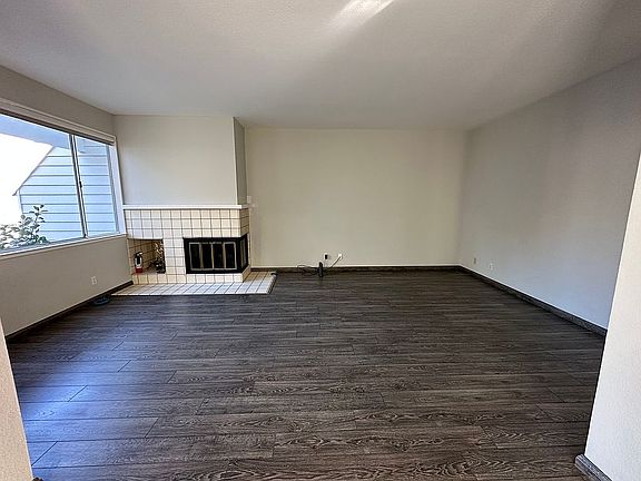 2nd image of 1901 Chelsea Way
