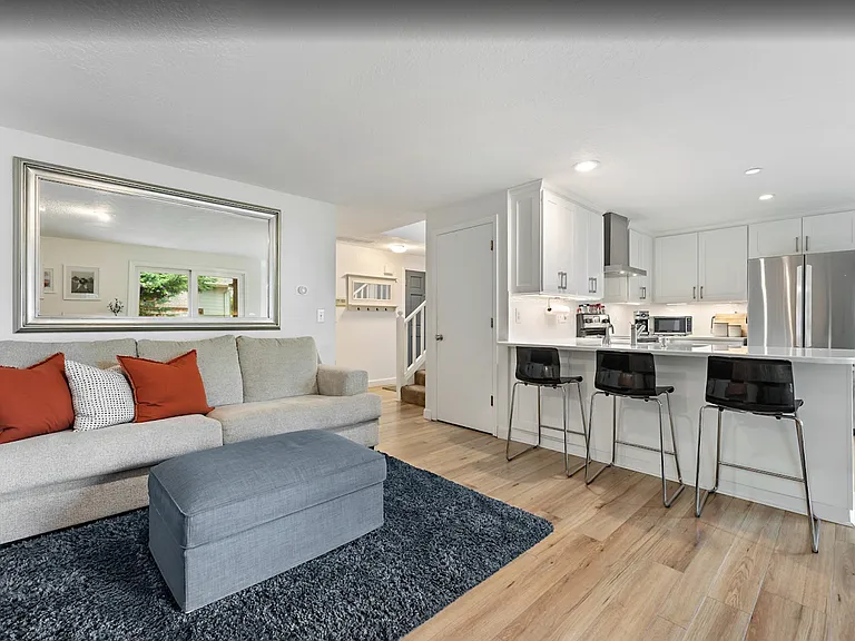 13338 SW Shore Dr — Photo 33