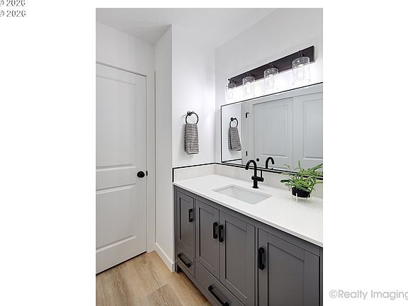 3rd image of 1201 Behshel Heights Rd