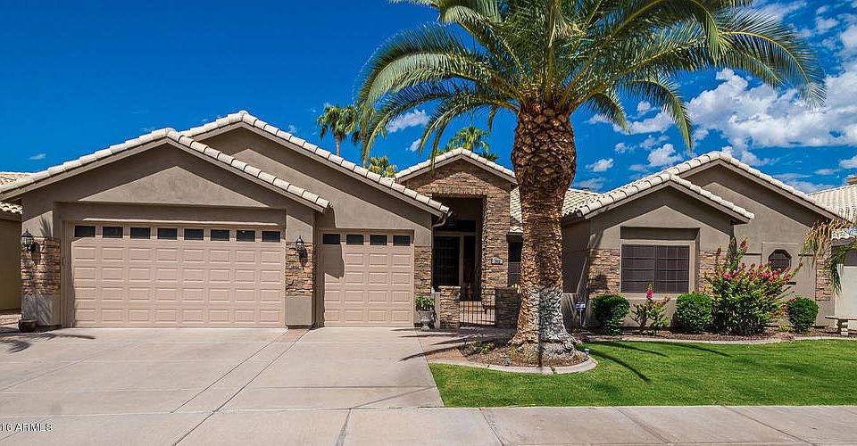 1st image of 2542 E Amberwood Dr