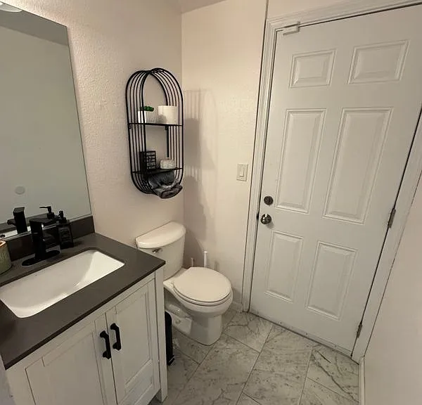 8814 Revelstoke Way — Photo 20