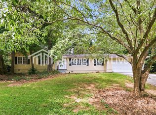6402 Swift Creek Dr, Lithonia, GA 30058