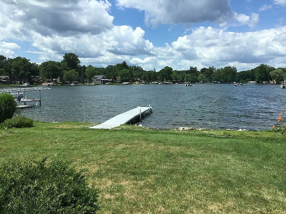 1st image of 2265 N Island Dr