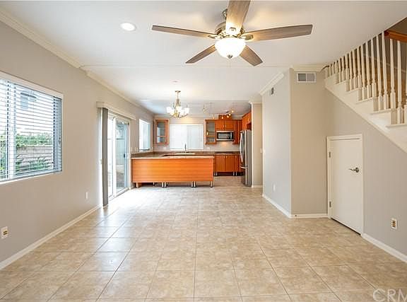 5th image of 2219 Grant Ave #C