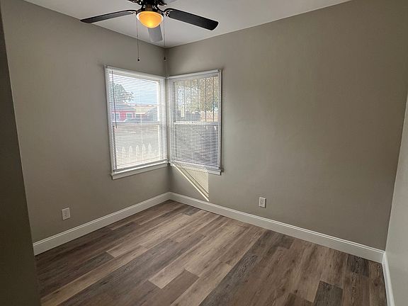 5th image of 410 N Thornburg St