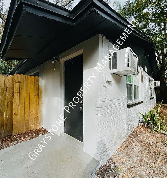 1st image of 10108 N 10th St APT A