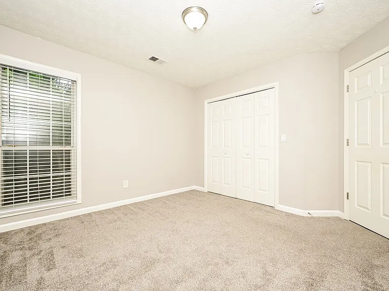 110 Gingerbread Pl — Photo 13