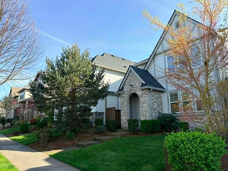 14902 NW Shackelford Rd — Photo 1