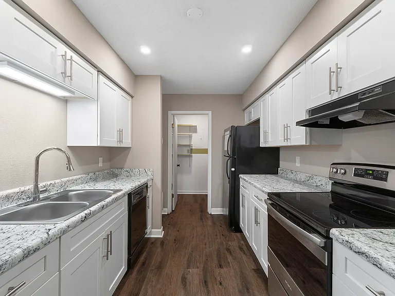 4245 Brookside Dr — Photo 11