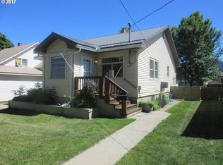 1608 M Ave, La Grande, OR 97850