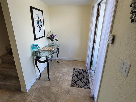 4th image of 1318 Wesley Dr #3