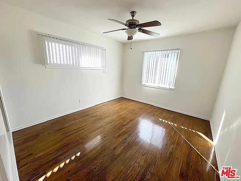 228 S Mariposa Ave #16 — Photo 19