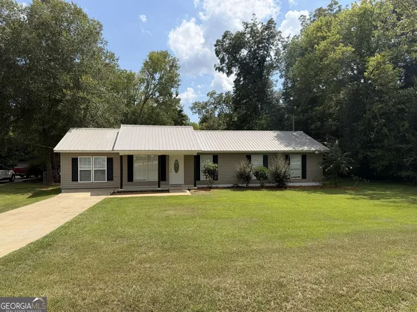 17930 Cedar Springs Rd, Blakely, GA 39823