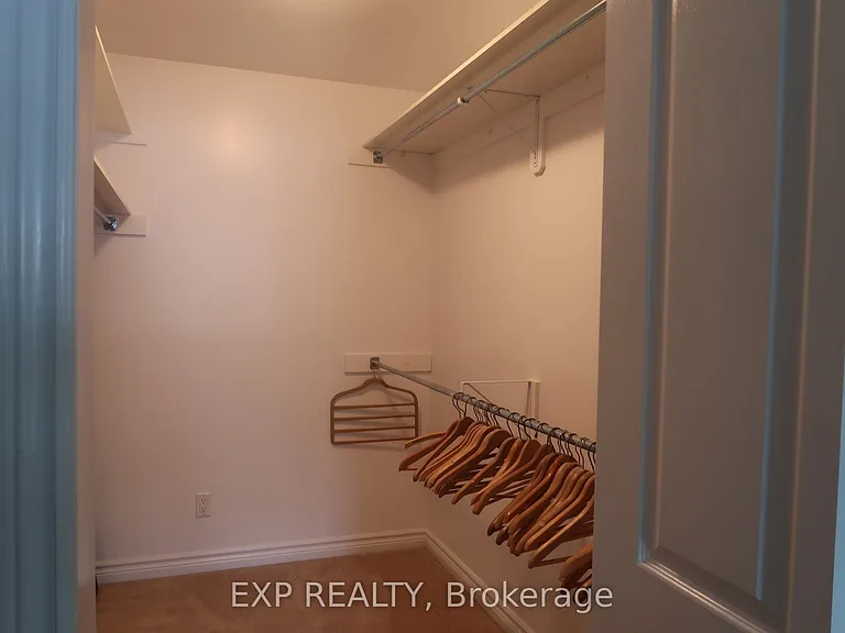2674 Lakeshore Dr — Photo 13